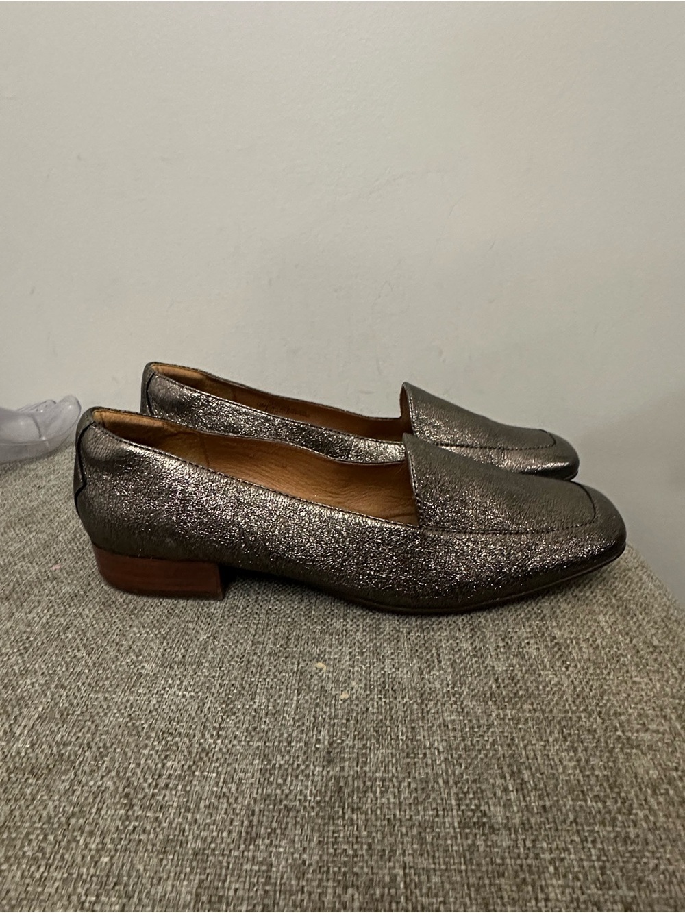 Sofft Women’s Metallic Pewter Leather Loafers Slip On Comfort Shoes Size 10